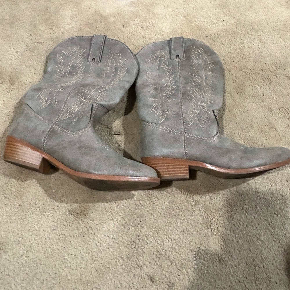 Kids Gray Western Boots